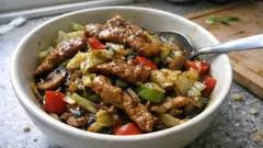 Vepřová směs na „čínu“ s křupavou zeleninou – rychle z pánve