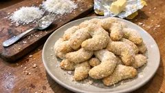 Vánoční kokosové rohlíčky: křehké cukroví, které zvládnete bez zbytečných kroků