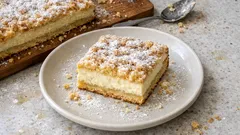 Tvarohový koláč ke kávě: křehké máslové těsto a krémová vanilková náplň
