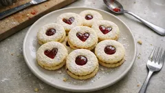 Vánoční koláčky se solamylem: jemné cukroví, které zůstane krásně světlé