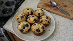 Borůvkové muffiny s jogurtem: jednoduchý recept, který se hodí i ve všední den